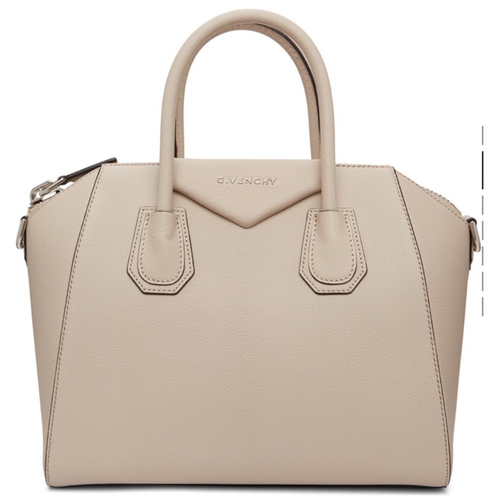 Givenchy Antigona Bag - Medium